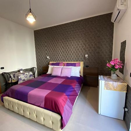 Villa Nancy Rooms Cimitile-Nola מראה חיצוני תמונה