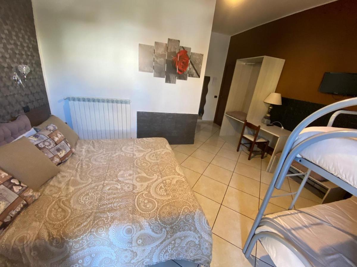 Villa Nancy Rooms Cimitile-Nola מראה חיצוני תמונה