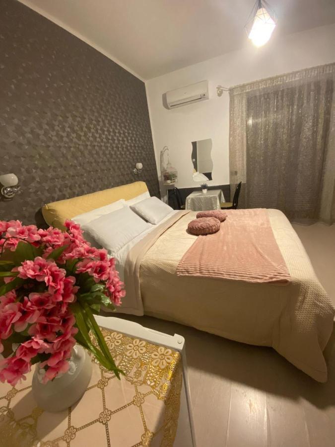 Villa Nancy Rooms Cimitile-Nola מראה חיצוני תמונה